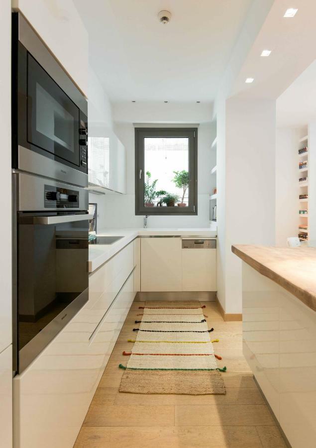 Stylish 3-Bedroom Apartment & Terrace Tessalónica Exterior foto