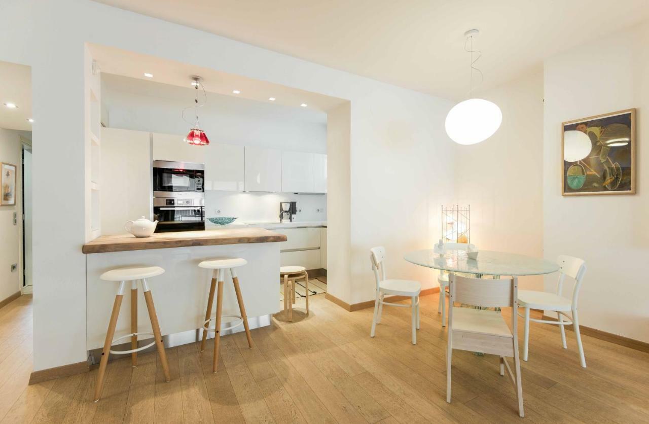 Stylish 3-Bedroom Apartment & Terrace Tessalónica Exterior foto