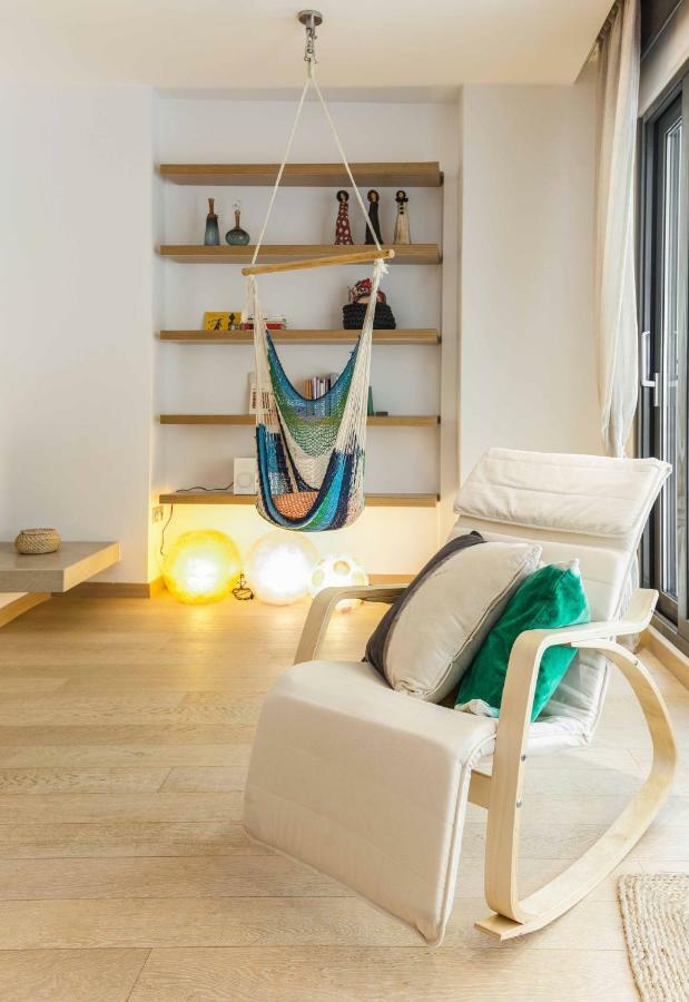 Stylish 3-Bedroom Apartment & Terrace Tessalónica Exterior foto